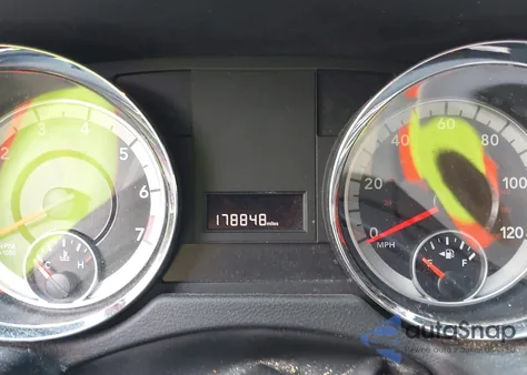 2017 Dodge Grand Caravan Sxt z USA, uszkodzony, nr VIN 2C4RDGCG5HR700224